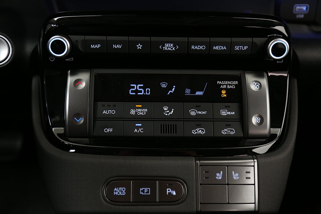 Hyundai Inster 49kWh Advanced 370 km - Vinterhjul & service ingår 2025