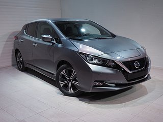 Halvkombi Nissan Leaf