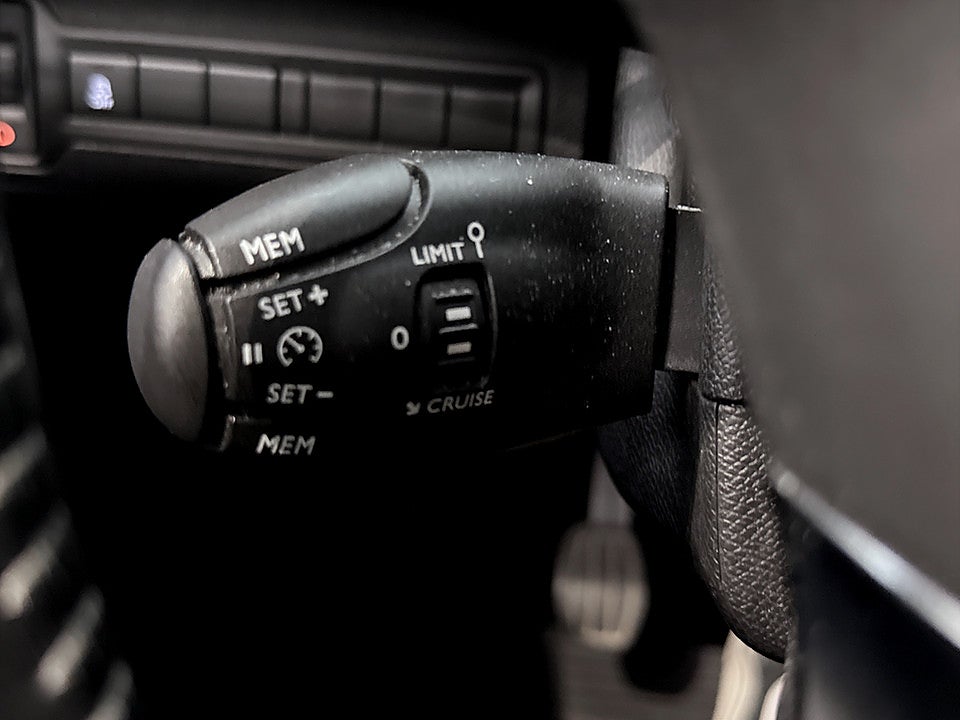 Bild på Peugeot 308 5D Active 1.6 HDi 92hk BACKSENSORER