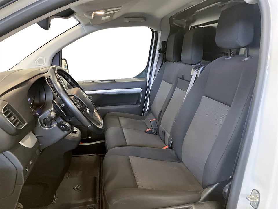 Bild på Citroën Jumpy Business Premium 2.0 BHDi 145hk Aut L3 B-KAMERA DRAG