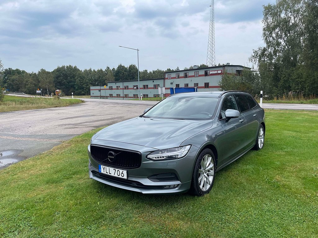 Volvo V90 D5 AWD Momentum Advanced Edition 235hk V-hjul Drag