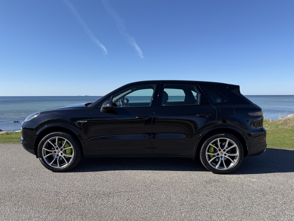 Porsche Cayenne 2020, photo 2/10