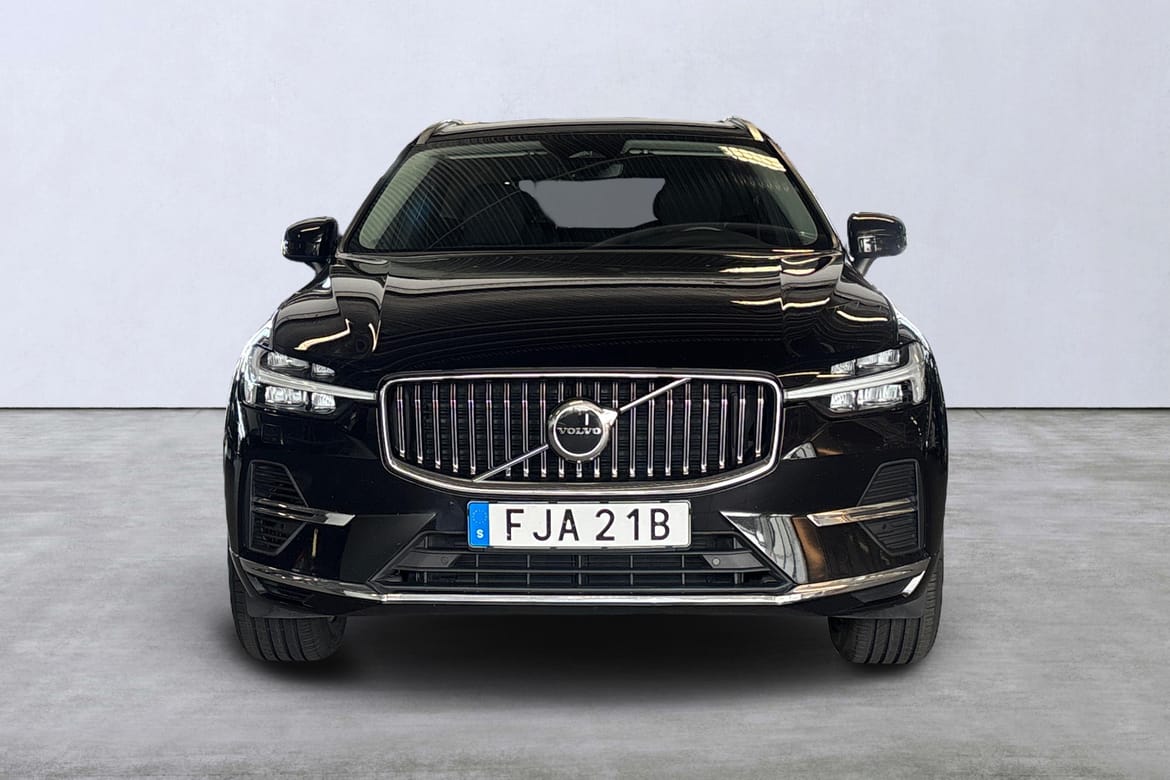 Volvo XC60 Recharge T6 Core Edition 2023, photo 7/10