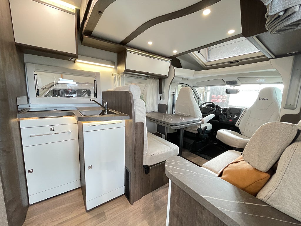 Benimar Tessoro 463 / B-körkort / Taksäng / Solcell / 165hk /  - Benimar