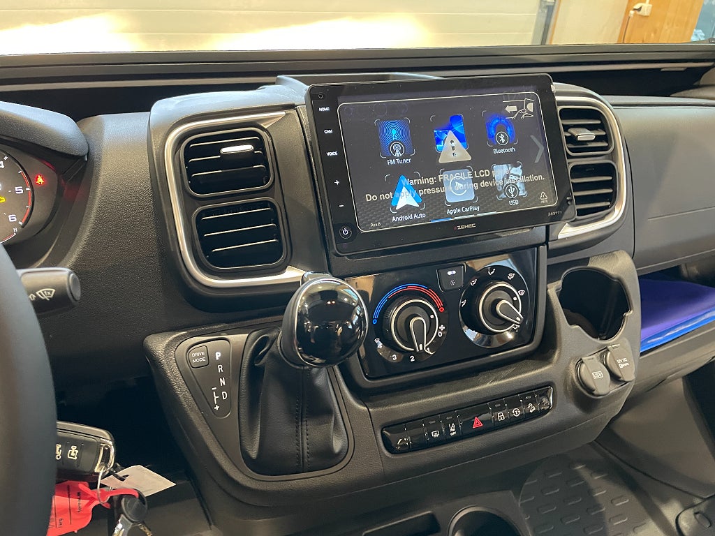 Sun Living V 65 GX / Dieselvärme / Höj & Sänkbarsäng / Automat / B-körkort/ - Sun Living