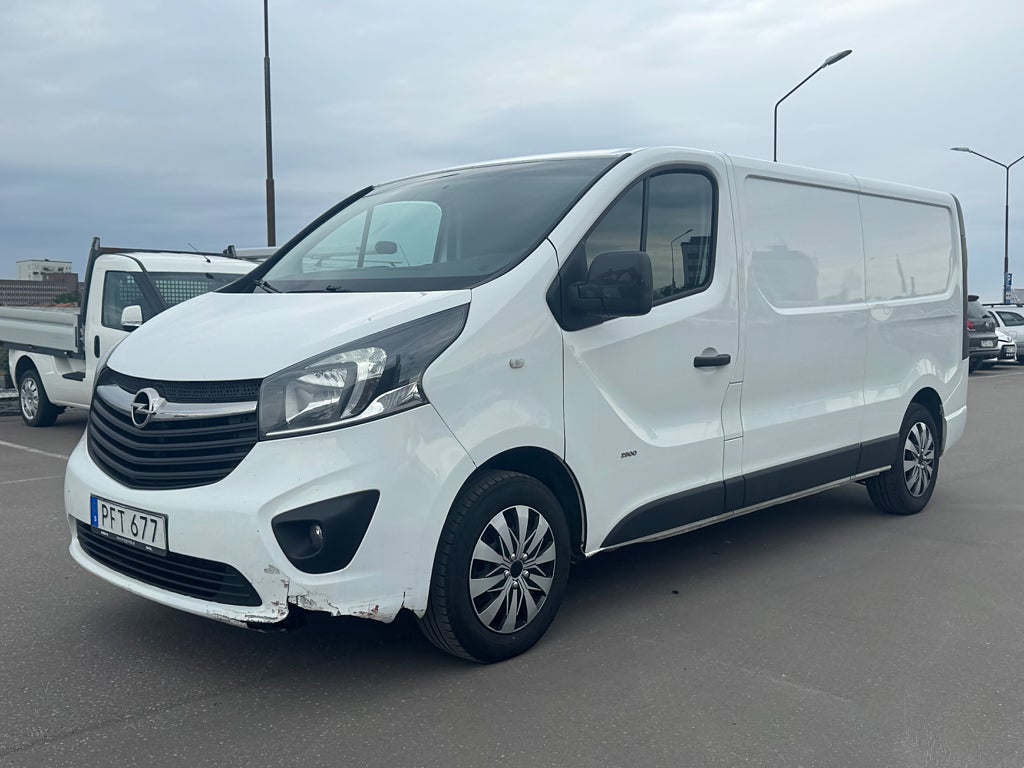 Opel Vivaro 2.9t 1.6 CDTI L2H1 3-SITS DRAGKROK PDC GPS BT 