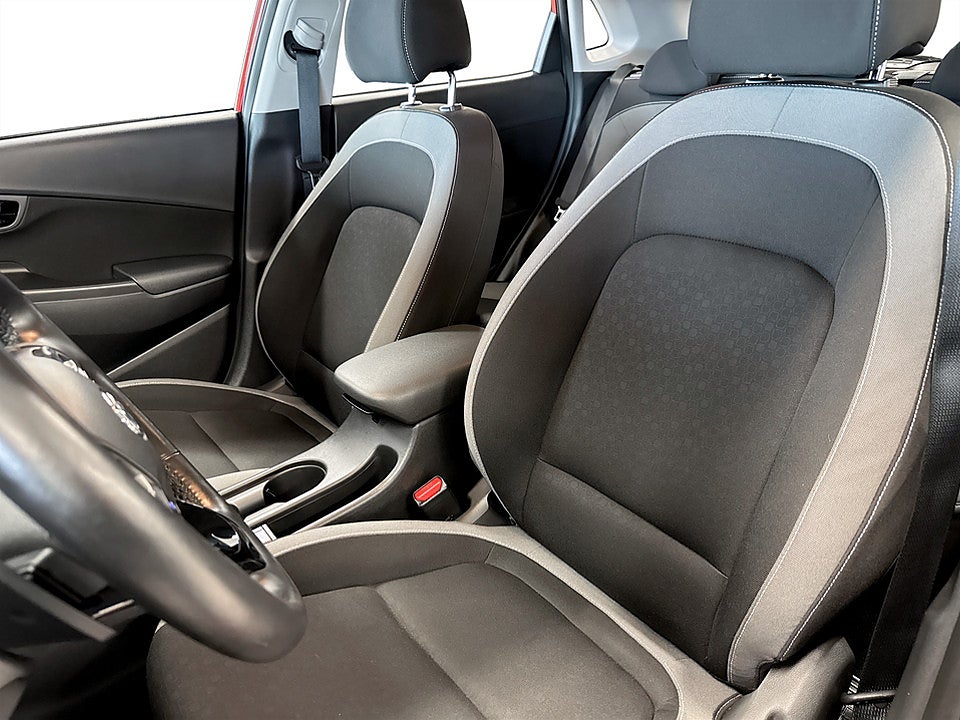 Bild på Hyundai Kona Trend Hybrid 1.6 GDI DVT 141hk Aut BACKKAMERA KEYLESS