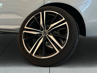 Volvo XC60 Recharge T8 AWD R-Design S&V-Hjul/Drag/Pano/360