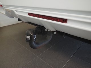 Husbil-integrerad Knaus L!ve I 700 MEG 19 av 20