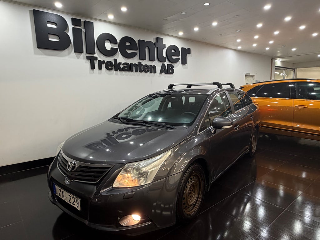 Toyota Avensis Kombi 1.8 Valvematic Multidrive S Business Euro 5