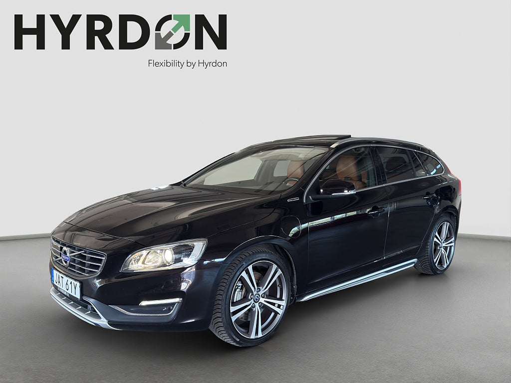 Volvo V60 D6 Plug in 4WD Summum *H&K Ljud, Soltak, Drag, Värmare