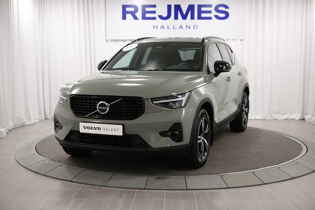 Volvo XC40 B4 FWD Bensin Plus Dark