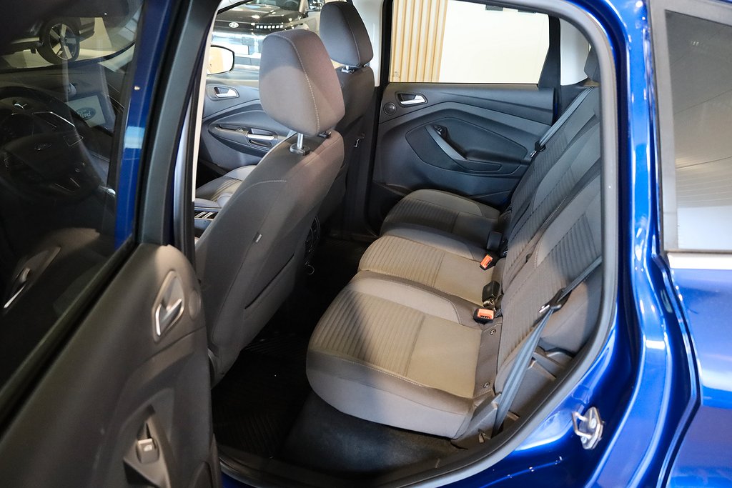 Ford C-Max 1,5 EcoBoost 150hk Titanium Aut Motorv Drag 2016