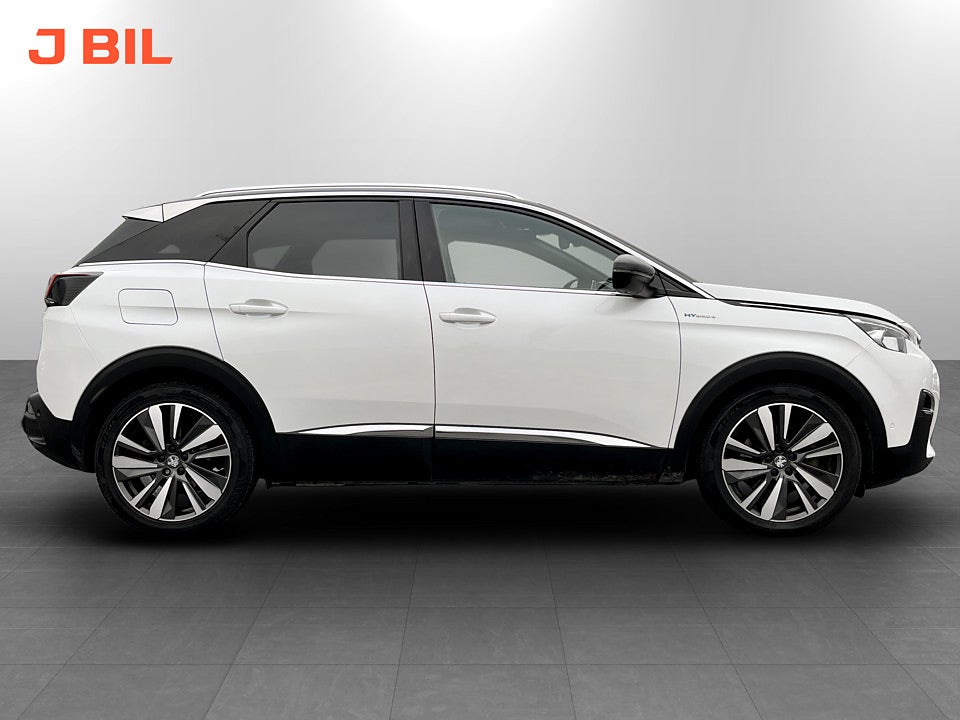 Bild på Peugeot 3008 GT HYBRID4 PHEV 300hk Aut AWD BACKKAMERA
