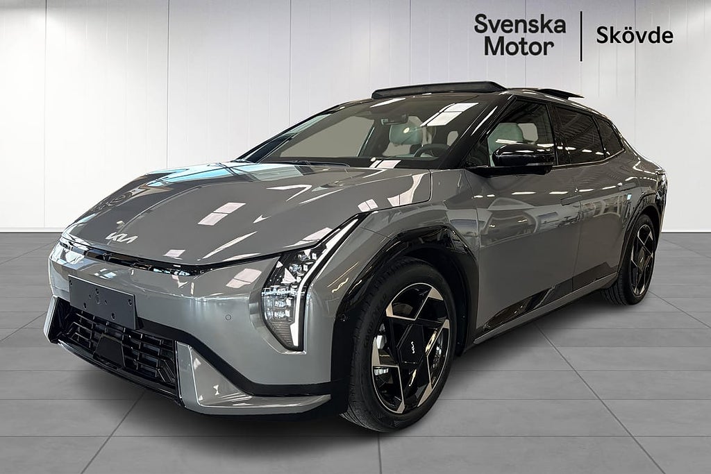 Kia EV4 Long Range Sedan GT-Line *KAMPANJ billån från 4 397:-/mån 3,99% 