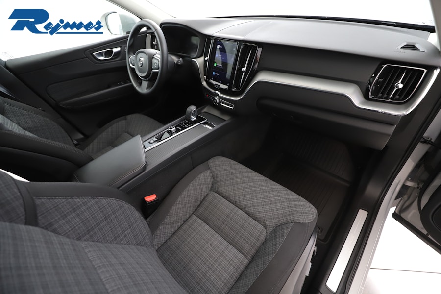 Volvo XC60 Recharge T6 Core Edition 2023, bild 6/56