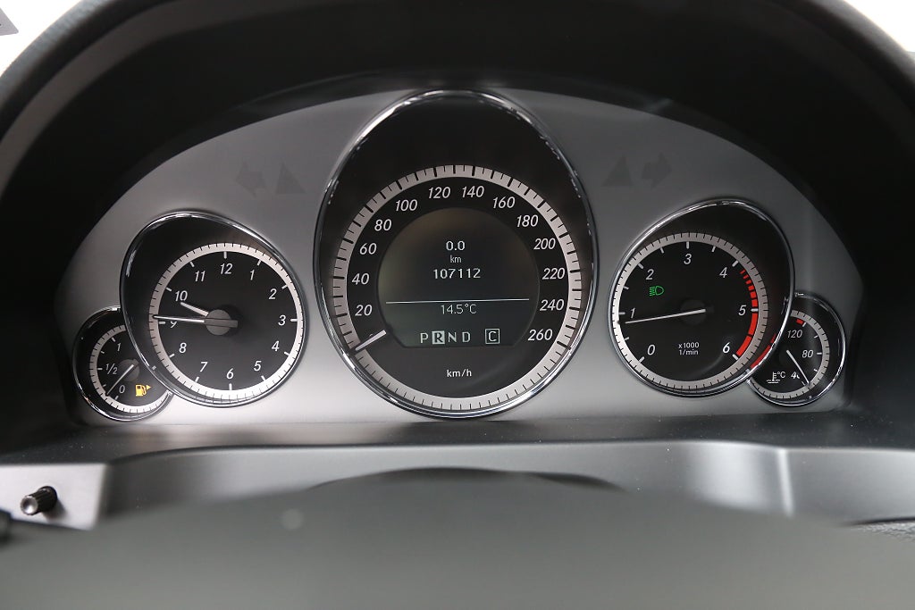 Mercedes-Benz E 250 CDI Coupé BlueEFFICIENCY 5G-Tronic 204hk 2010
