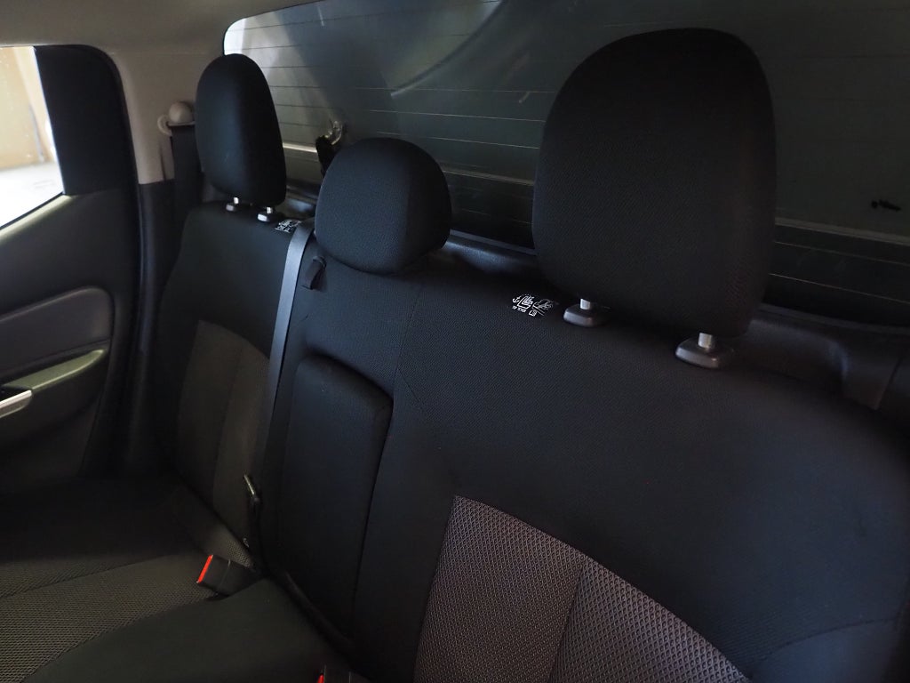 Mitsubishi L200 Dubbelhytt 2.2 Di-D 181hk | Dragkrok | Kåpa | Kamera | 2017