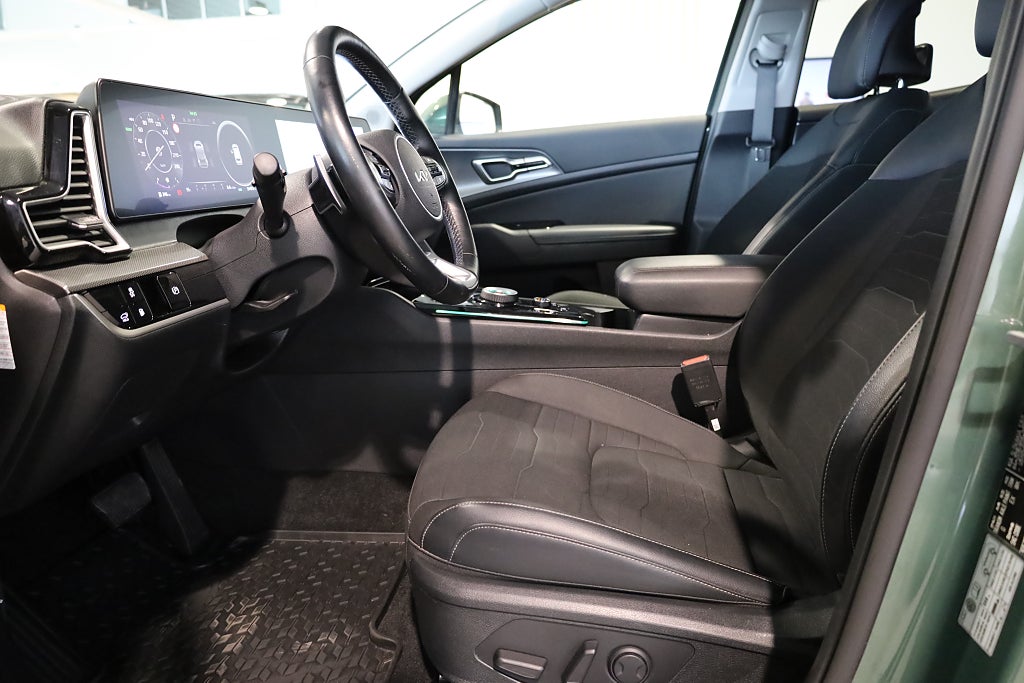 Kia Sportage PHEV Advance 360° Navi CarPlay Rattvärme Keyless 2023