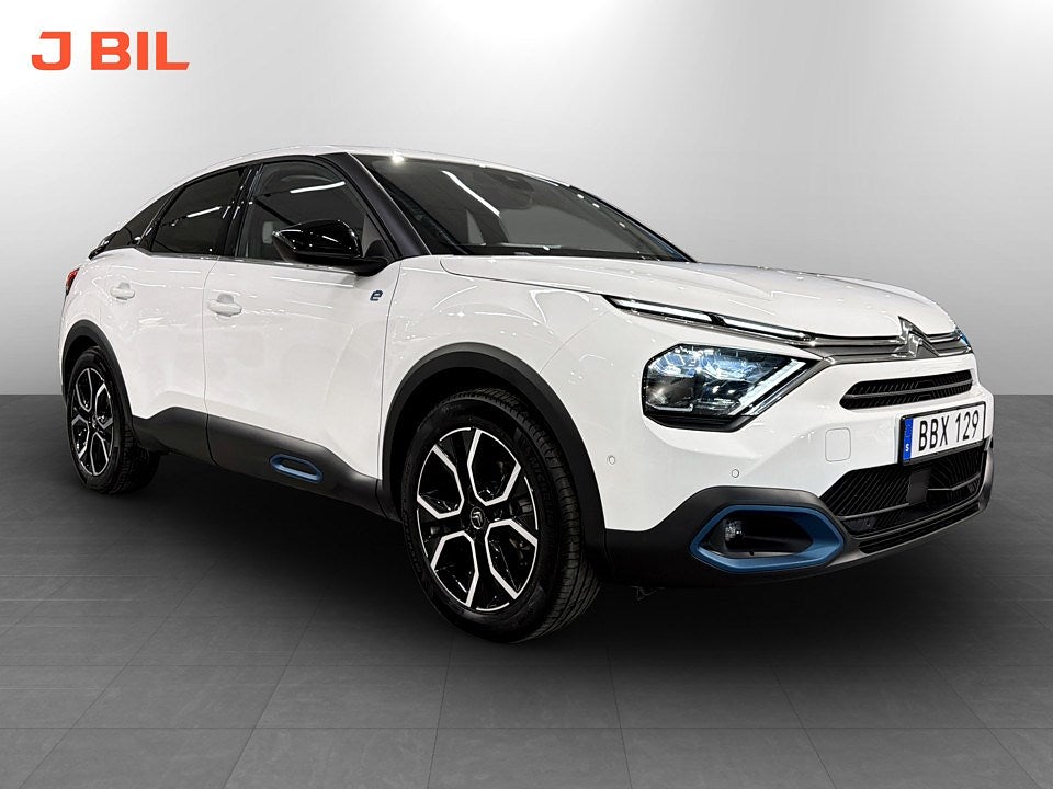 Bild på Citroën e-C4 Shine 50kWh 136hk Aut - B-KAMERA,VÄRMARE,NAV