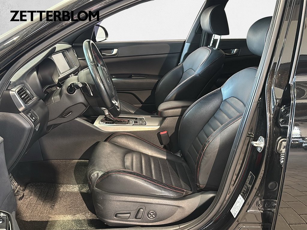 Kombi Kia Optima 7 av 13