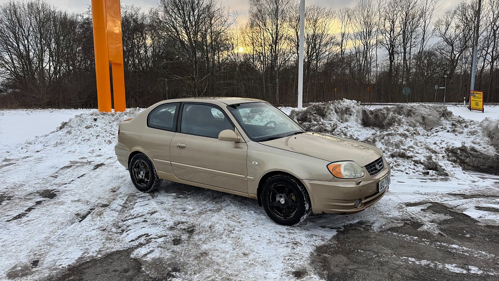 Hyundai Accent 3-dörrar 1.6 Euro 4 2003