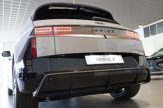 SUV Hyundai IONIQ 5 7 av 34