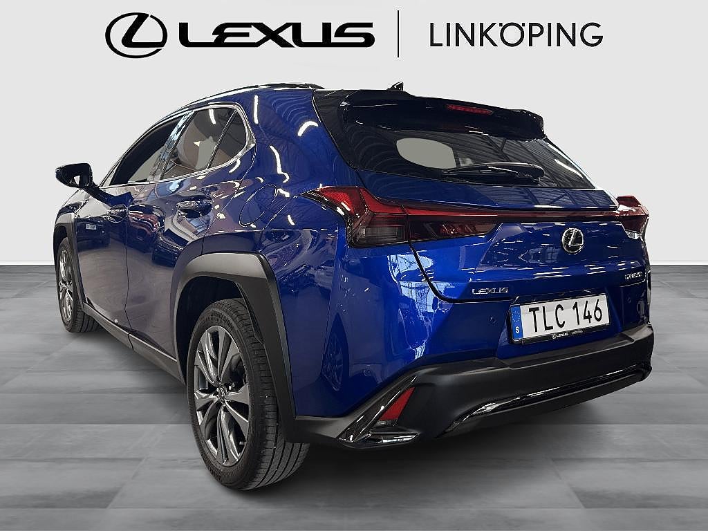 Lexus UX 2024 - miniatyr 2