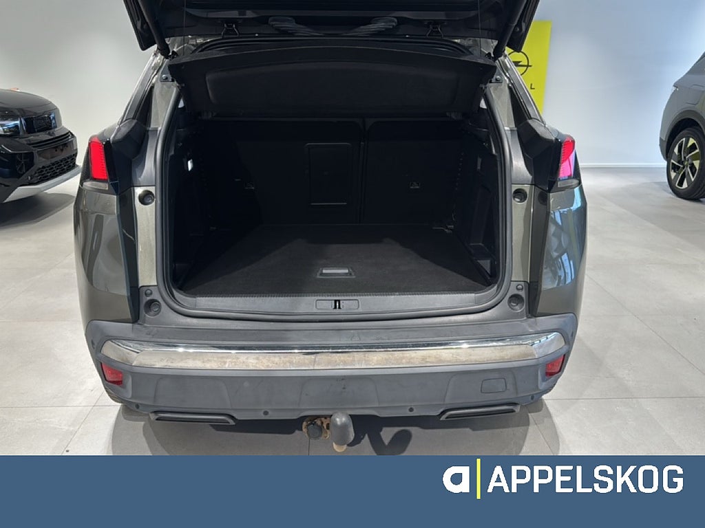 Peugeot 3008 ALLURE 1.6 BlueHDi 120hk AUT |RÄNTA 3,99%|V-HJUL INGÅR| thumbnail