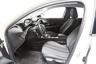 Halvkombi Peugeot 208 10 av 22