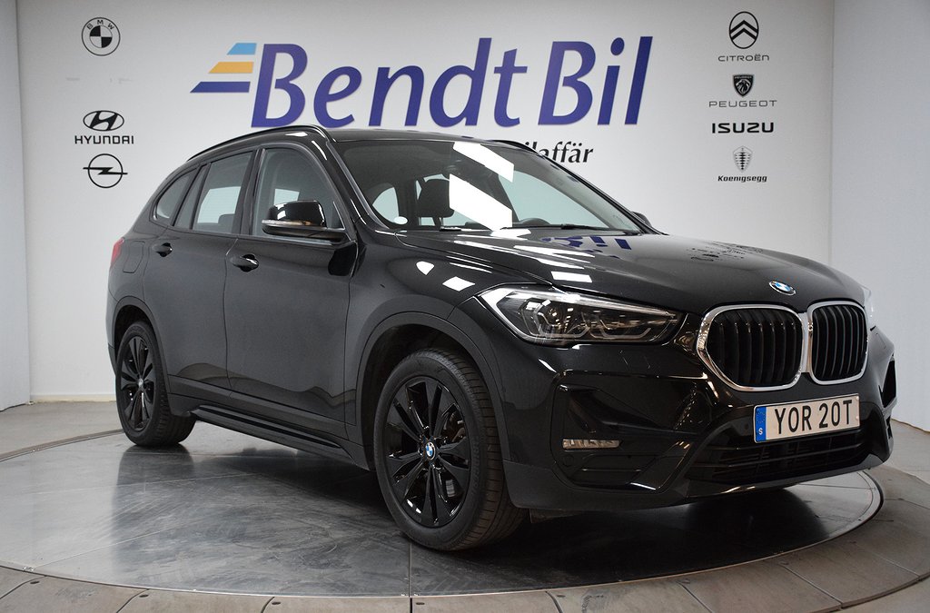 BMW X1 xDrive25e Laddhybrid Sport line / Leasebar / 1 ägare