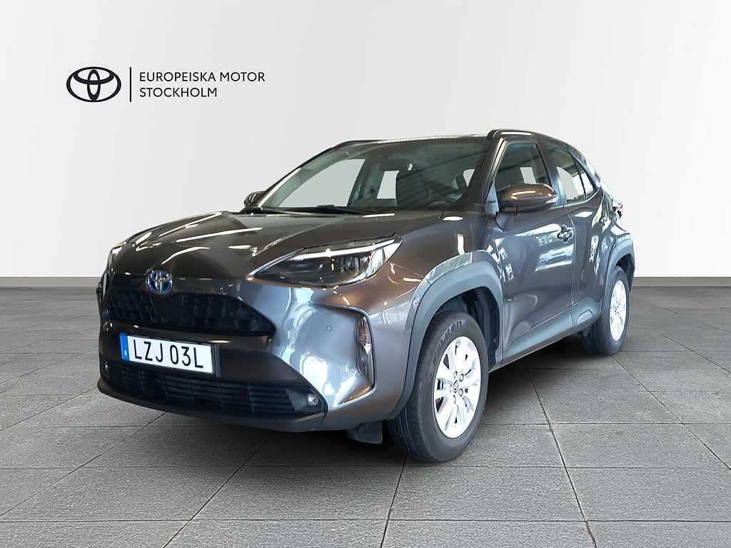 Toyota Yaris Cross 1,5 HYBRID ACTIVE VINTERHJUL P-SENSOR SPI