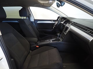 Kombi Volkswagen Passat 10 av 25