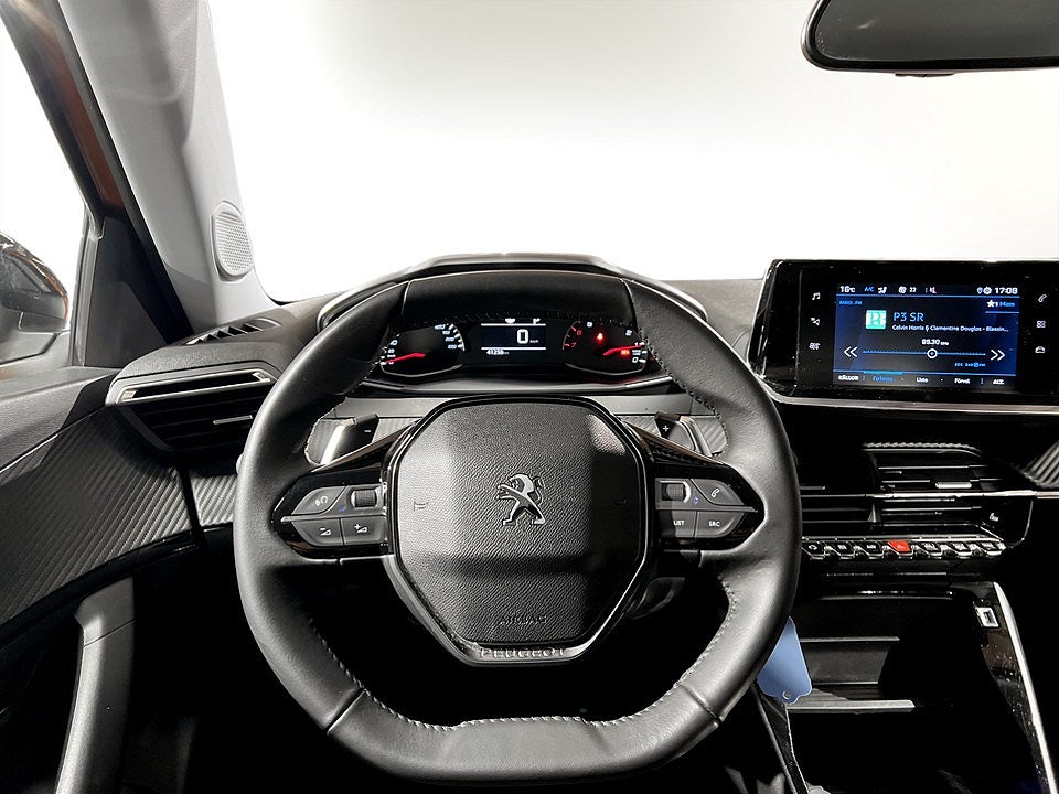 Bild på Peugeot 2008 Active 1.2 PT 130hk Aut - B-KAMERA,P-SENSORER,CARPLAY