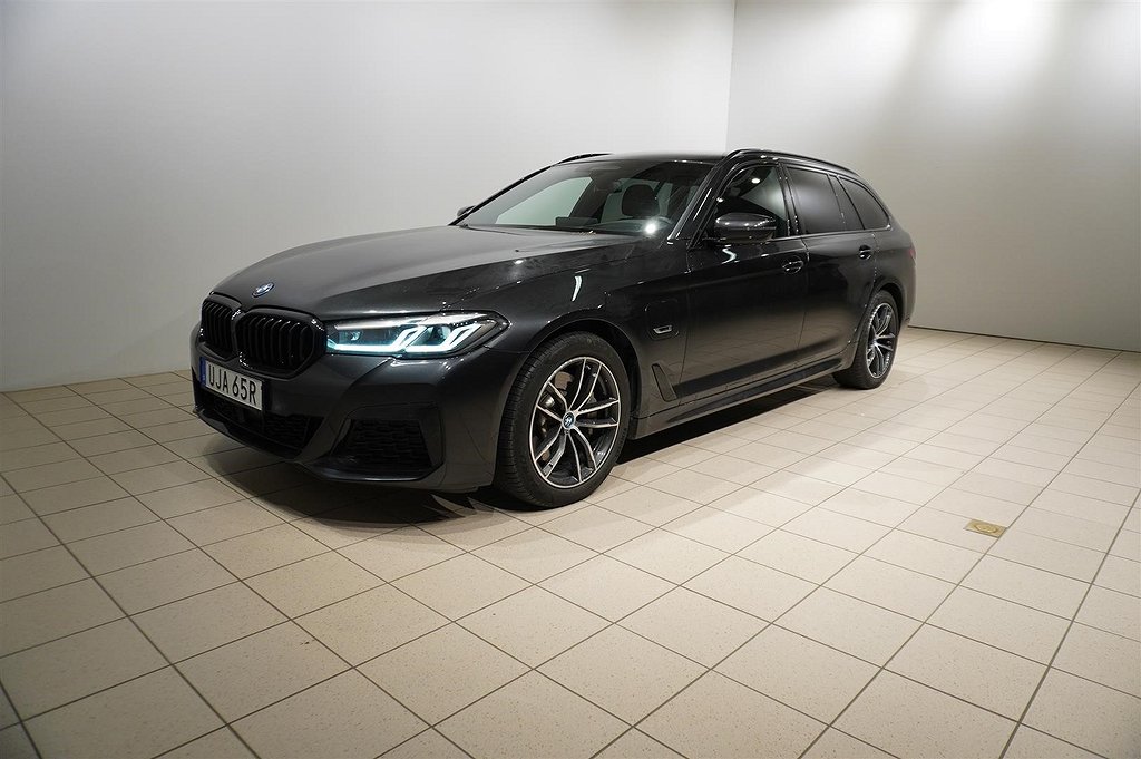 BMW 530e xDrive Touring M Sport Innovation DAP H K Drag