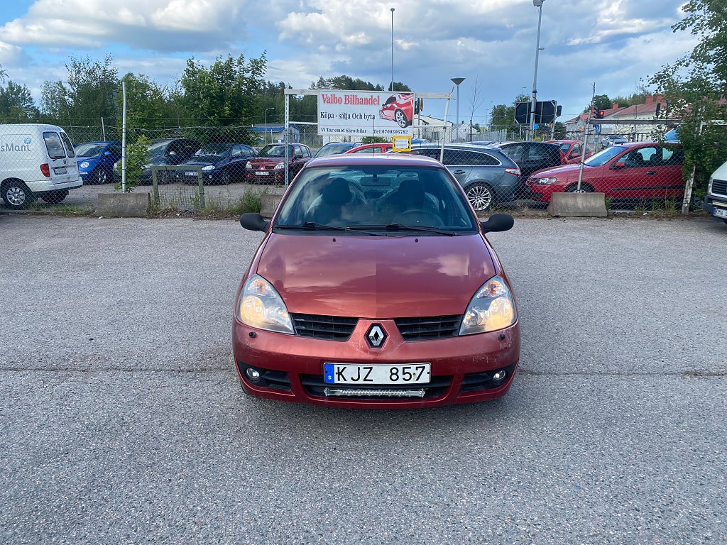 Renault Clio 5-dörrars Halvkombi 1.2 Euro 4