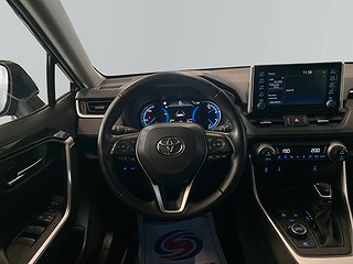 Toyota RAV4 Hybrid AWD S&V-hjul Kamera HuD Cockpit AdaptivF