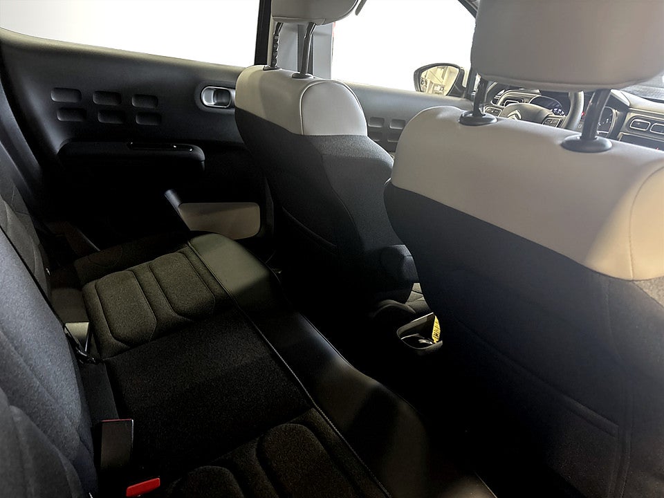 Bild på Citroën C3 Shine 1.2 PT 110hk Aut P-SENSORER