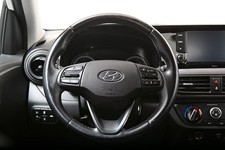 Halvkombi Hyundai i10 9 av 16