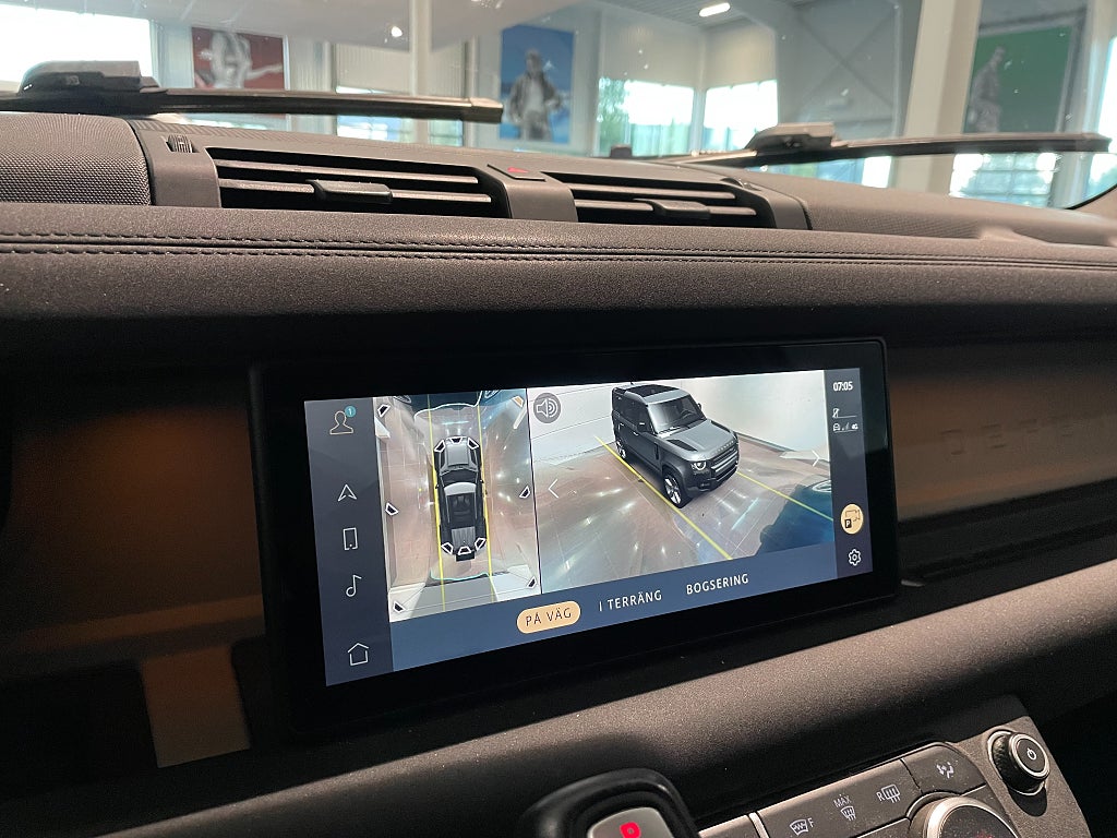 Land Rover Defender 2020 - miniatyr 14