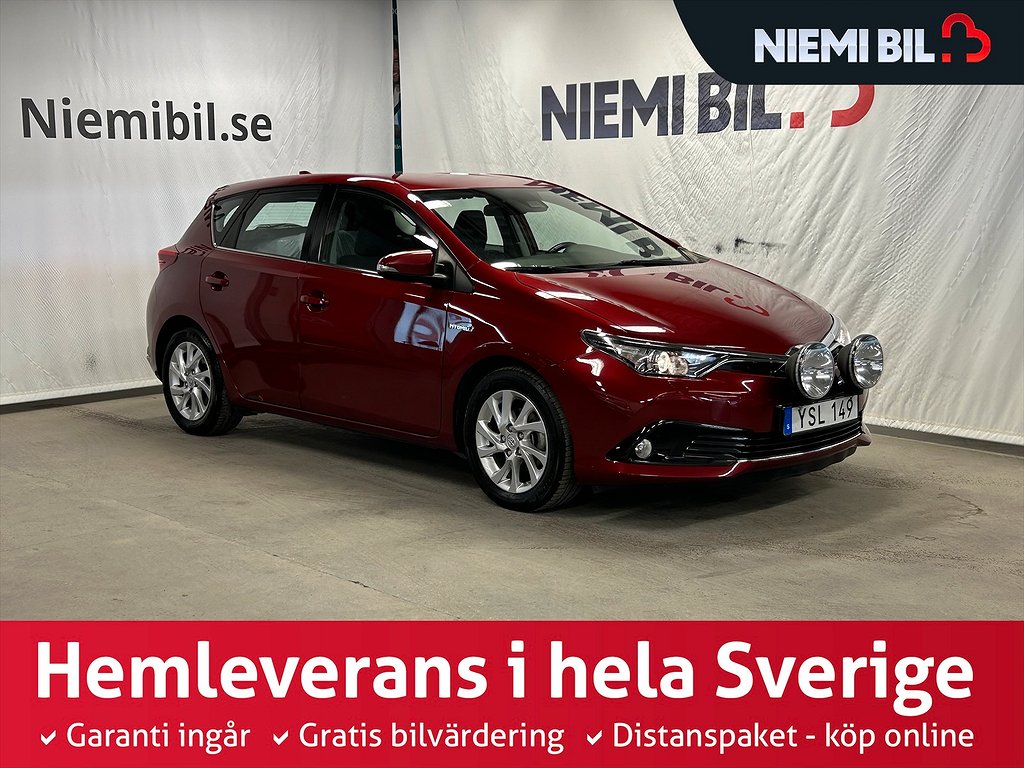Toyota Auris Hybrid e-CVT Active S&V-däck/M-värm/Kamera