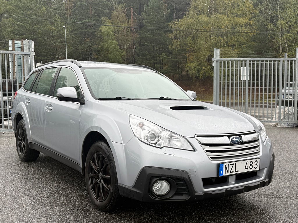 Subaru Outback 2.0 4WD Lineartronic 150hk Business Skinn Drag Nyservad