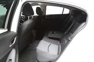 Halvkombi Mazda 3 23 av 24