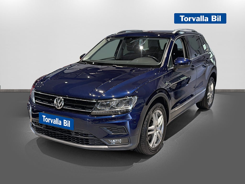 Volkswagen Tiguan 2.0 TSI 190 4Motion Executive Panorama Dragkrok Värmare