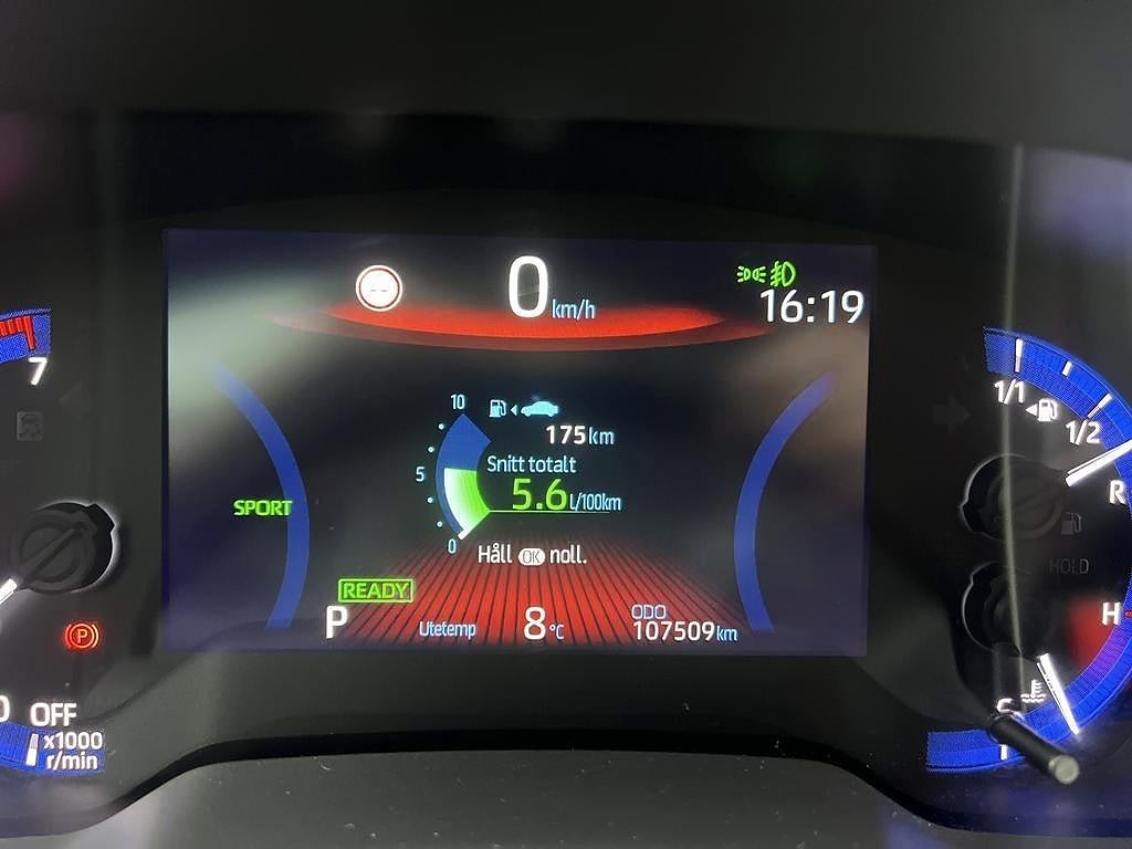 Toyota Corolla 2021 - miniatyr 15