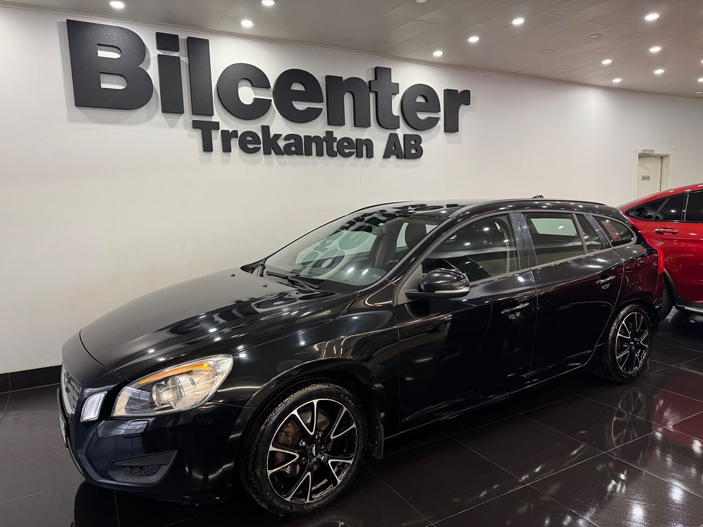 Volvo V60 T4 Powershift Momentum Euro 5 Drag
