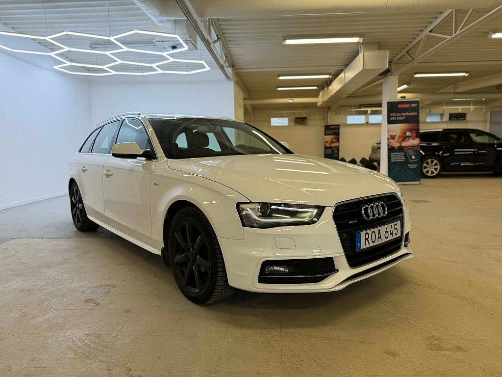 Audi A4 Avant 2.0 TDI Quattro S-Line Navi Kamrem bytt Sensorer