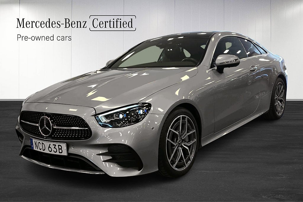 Mercedes-Benz E 300 Coupé AMG Distronic Panorama Burmester Keyless