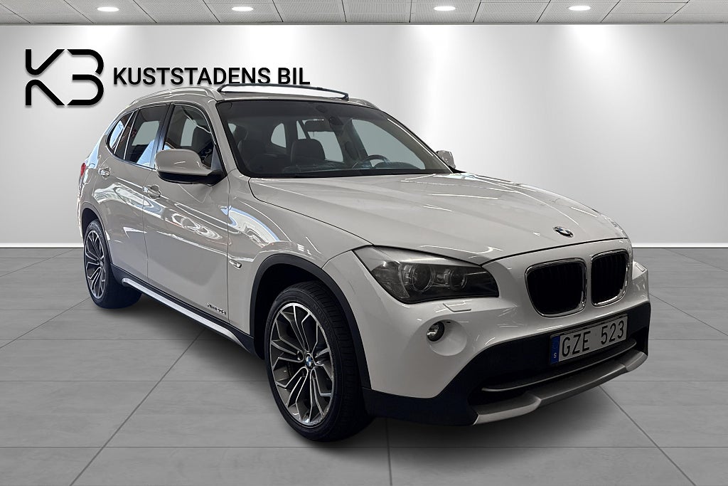 BMW X1 xDrive20d Panorama Dragkrok Skinn 