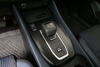SUV Nissan Qashqai 20 av 25